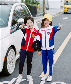 冬季中小學生服裝（藍白）