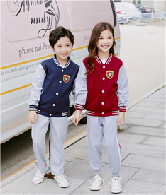 冬季中小學生運動服裝（深藍灰紅）