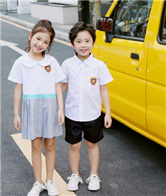 夏季中小學生服裝白襯衫